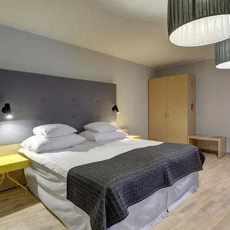 Estonia & Hotel