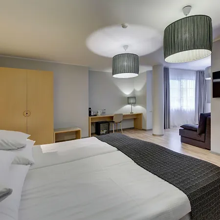 Hotel Estonia & Parnu